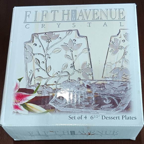 5th AVENUE Crystal Dessert Plates set of 4 New in Box - Picture 2 of 2